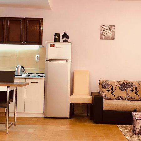 Apartments Aleksandar Petrovac Oda fotoğraf
